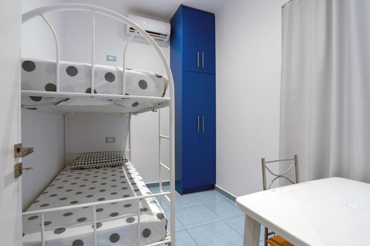 Stegna-Tula Aparthotel อาร์คานเยโลส ภายนอก รูปภาพ